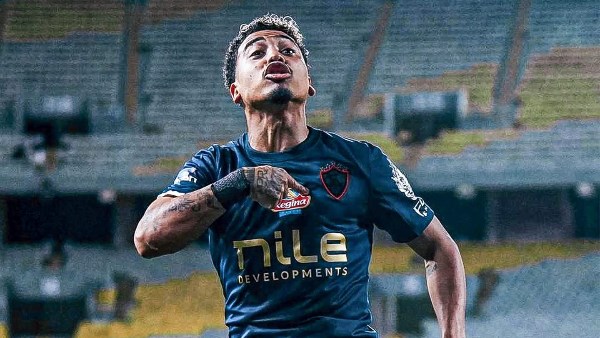 بيزيرا يقترب من قيادة الزمالك ضد بيراميدز لحسم الدوري