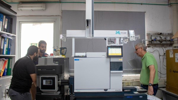 تطوير معمل متبقيات المبيدات يفتح أسواق تصديرية جديدة في مصر
