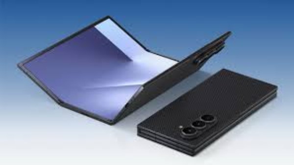 سامسونج توقف بيع هاتف Galaxy Z TriFold في أمريكا بعد فترة اختبار قصيرة