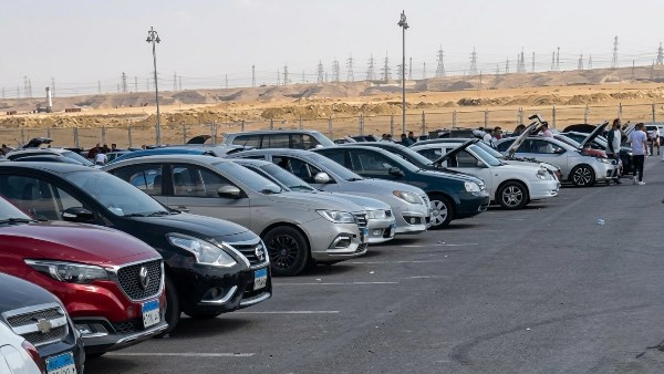 عيب خطير في سيارات نيسان وتويوتا تؤجل إطلاق موديلها الجديد