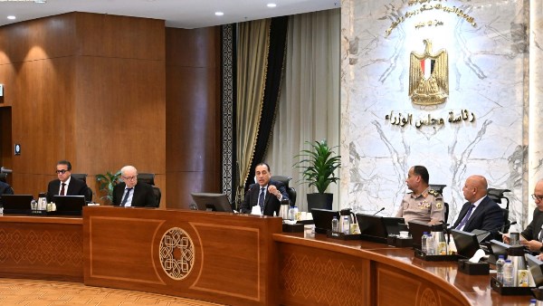 مدبولي يعلن عن تعيين مكتب استشاري لتخطيط الساحل بشمال سيناء