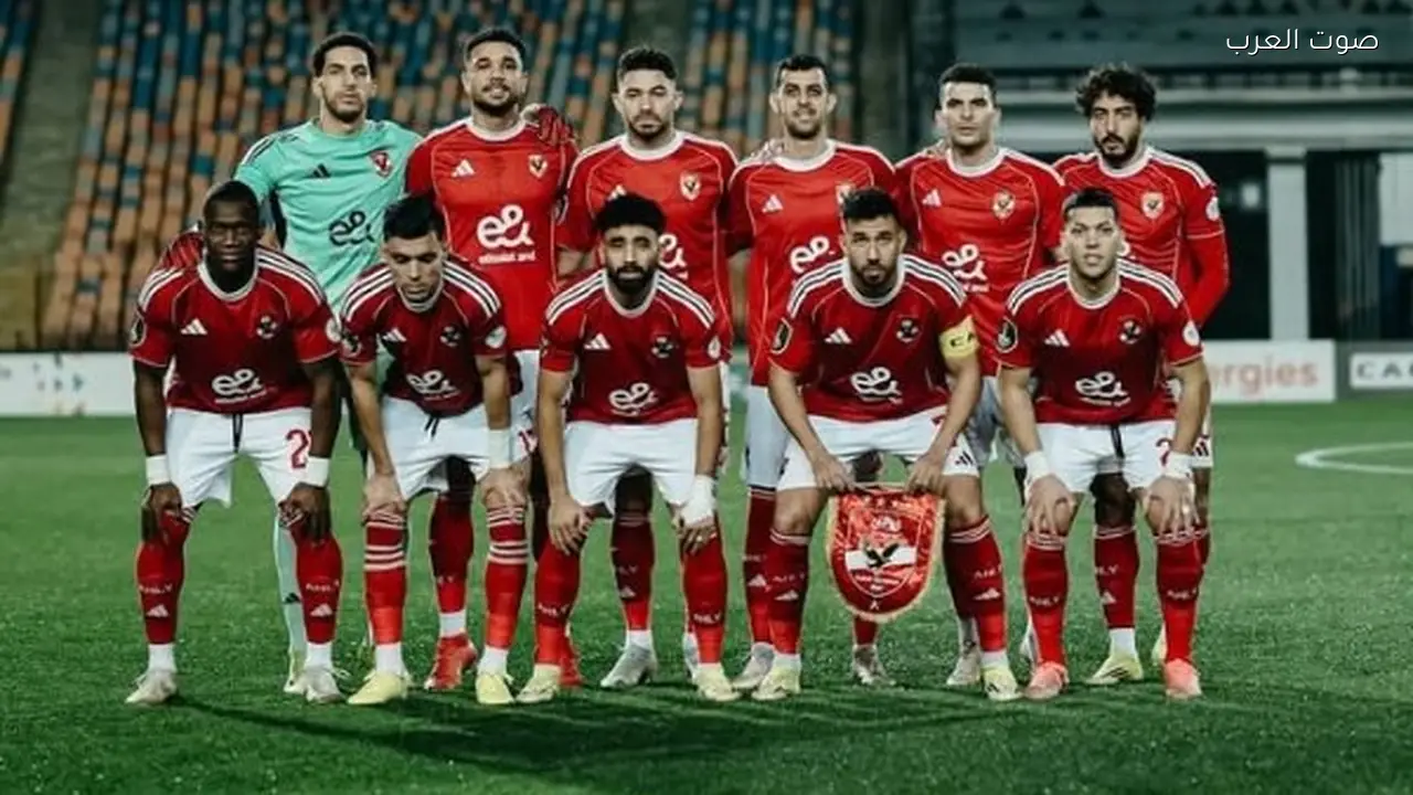 إبراهيم عبد الجواد يشيد بنجم الأهلي ويستغرب جلوسه احتياطيًا
