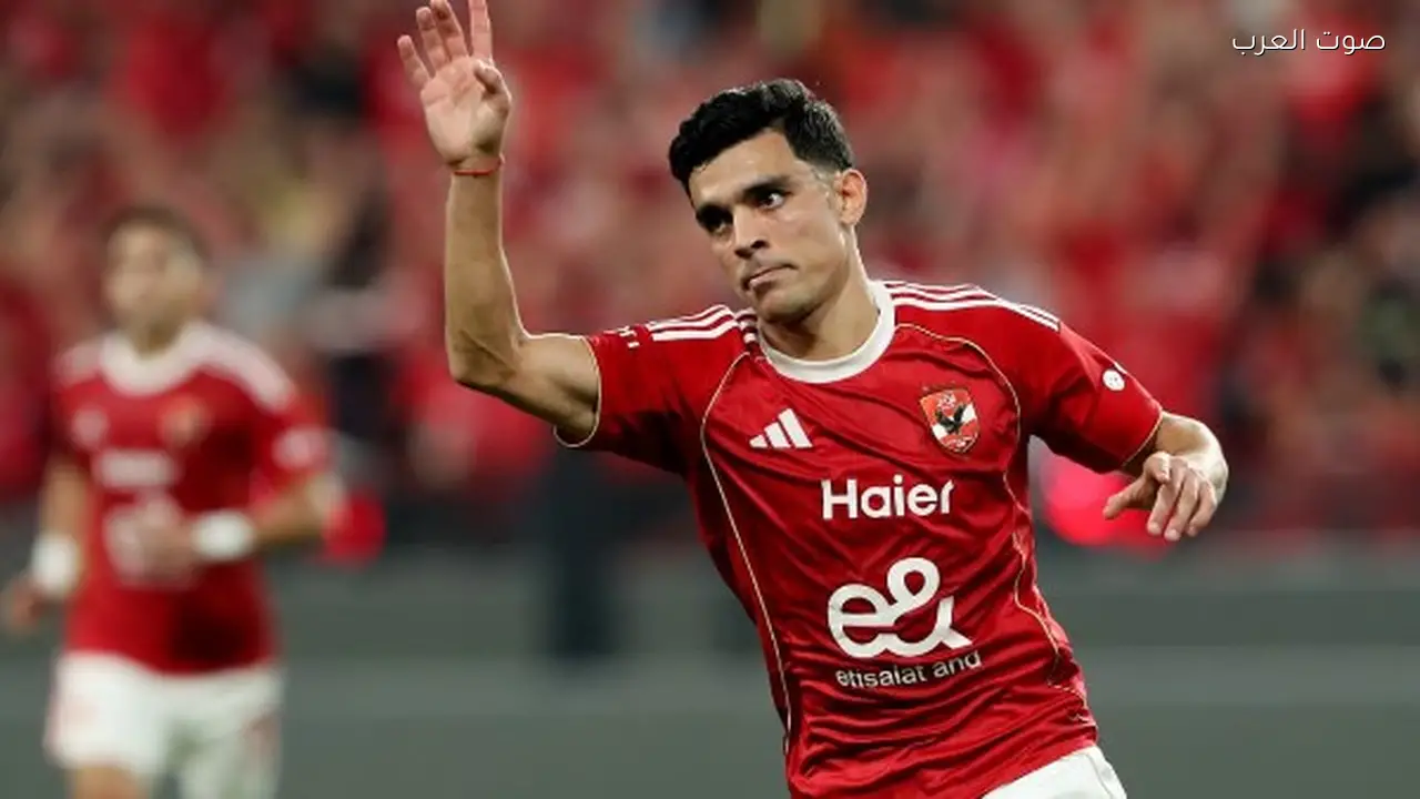 فرج عامر: بن شرقي كان سيفيد الأهلي في مركز المهاجم الصريح