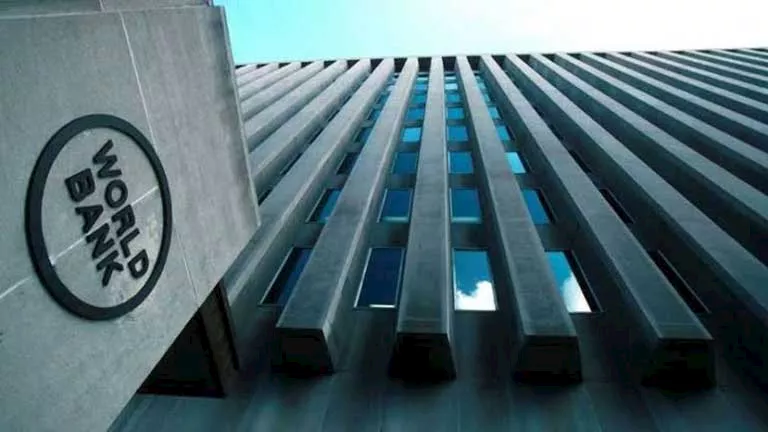 تحديث جديد: الشركات في مصر بحاجة لثلاثة أشهر للكهرباء وتسعة أيام للمياه