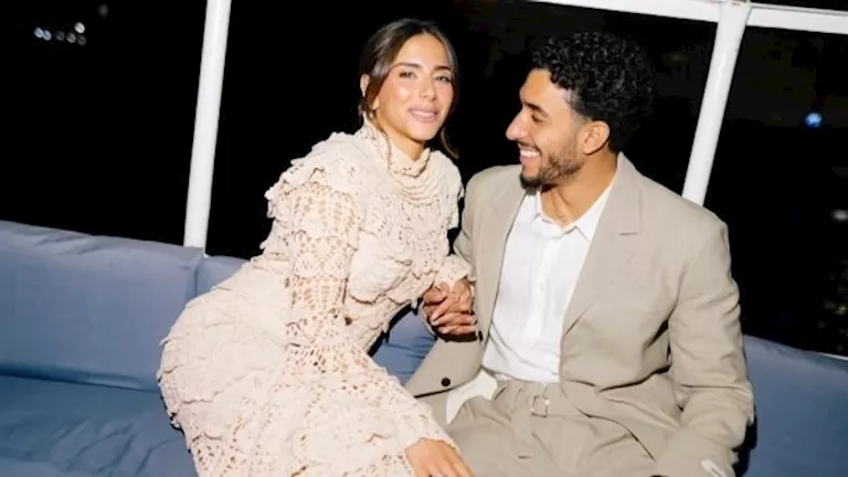 جيلان الجباس زوجة عمر مرموش بعد احتفال عقد قرانهما: من هي؟